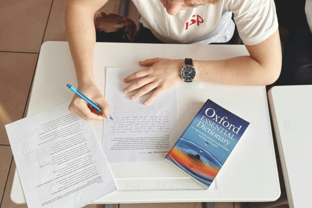 Dlaczego warto mieć certyfikat Cambridge English 5 najważniejszych zalet